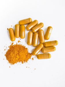 7 Ways To Use Turmeric For Knee Pain