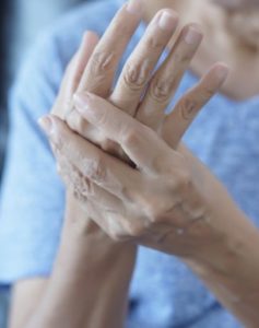 Is Cherry Juice Good For Arthritis? 6 Benefits Of Cherry Juice In Arthritis